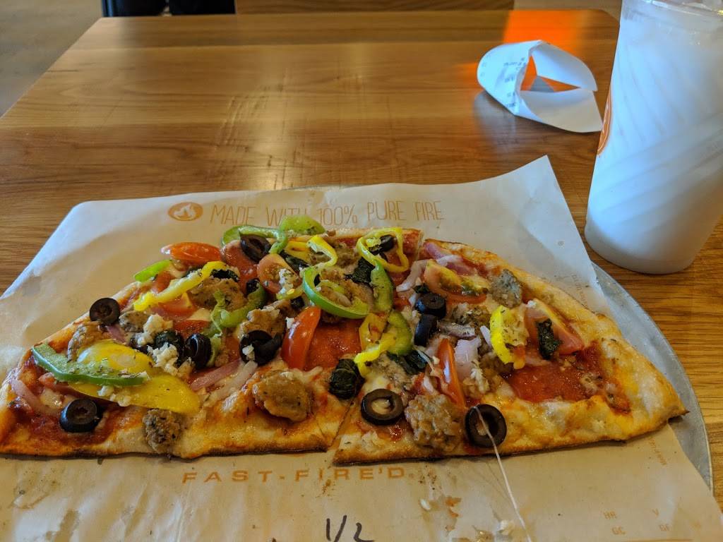 Blaze Pizza | meal takeaway | 17150 Brookhurst St #D, Fountain Valley, CA 92708, USA | 7149301522 OR +1 714-930-1522