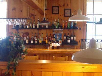 The Peppermill Restaurant | restaurant | 171 Washington St, Limerick, ME 04048, USA | 2077932500 OR +1 207-793-2500