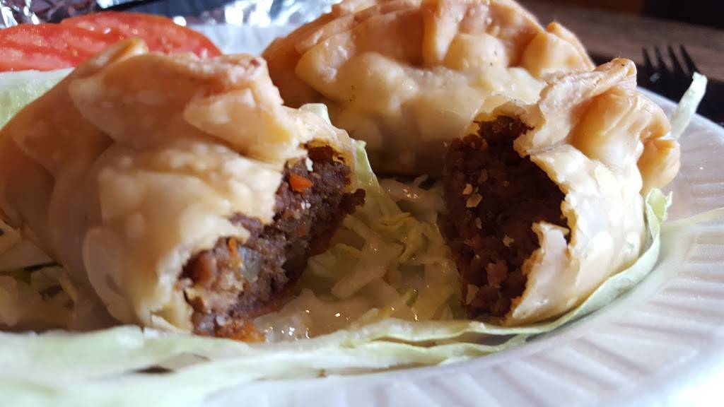 Daves Goldmine Mexican Grill | restaurant | parking in front and rear, 233 Broadway Greenlawn, Huntington, NY 11743, USA | 6312621775 OR +1 631-262-1775