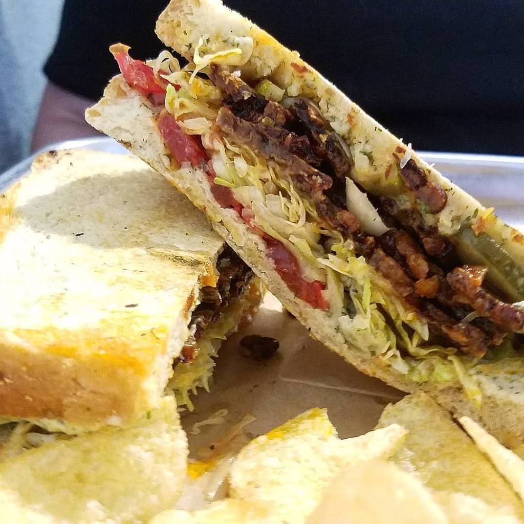 Golden Dinosaurs Vegan Deli | restaurant | 2930 Beach Blvd S, Gulfport, FL 33707, USA | 7278736901 OR +1 727-873-6901