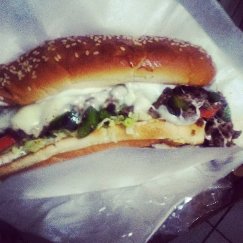 Dixie Queen | restaurant | 6759 E Shelby Dr, Memphis, TN 38141, USA | 9013625775 OR +1 901-362-5775