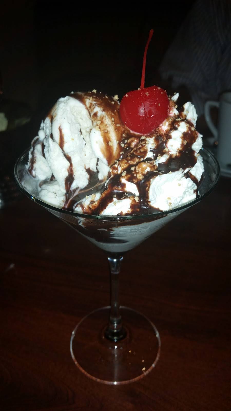 Calda Pizzeria & Restaurant | restaurant | 19 Hicksville Rd, Massapequa, NY 11758, USA | 5168820008 OR +1 516-882-0008