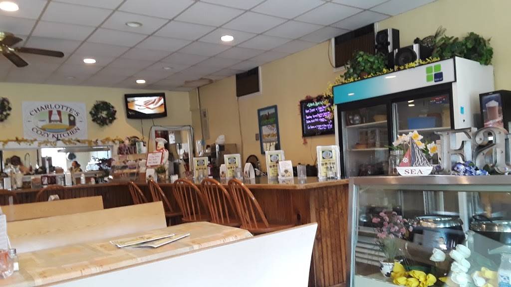 Charlottes Cozy Kitchen and Catering | restaurant | 142 Main St, Pepperell, MA 01463, USA | 9784332693 OR +1 978-433-2693