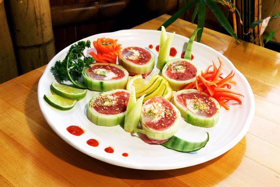 Sushi Kuchi | restaurant | 2408 Northside Dr, San Diego, CA 92108, USA | 6192848036 OR +1 619-284-8036