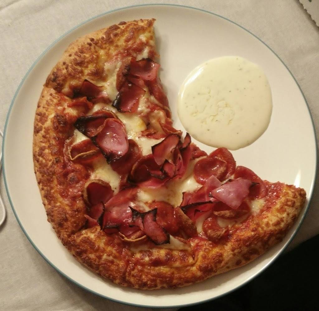 Joe & Renos Pizzeria | restaurant | 2311 Monroe St, Dearborn, MI 48124, USA | 3132749810 OR +1 313-274-9810