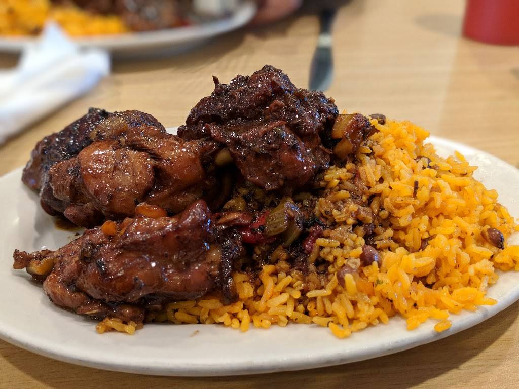 Collado Restaurant | restaurant | 698 Washington Ave, New Haven, CT 06519, USA | 2037734980 OR +1 203-773-4980