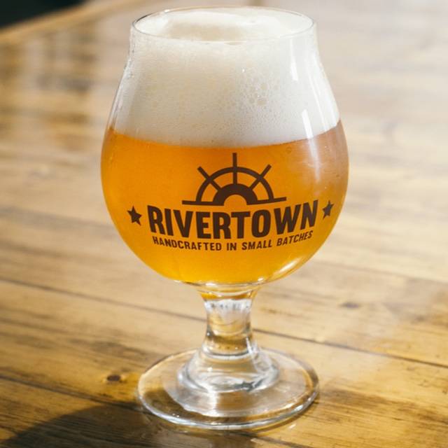Rivertown Brewery & Barrel House | restaurant | 6550 Hamilton Lebanon Rd, Middletown, OH 45044, USA | 5133607839 OR +1 513-360-7839
