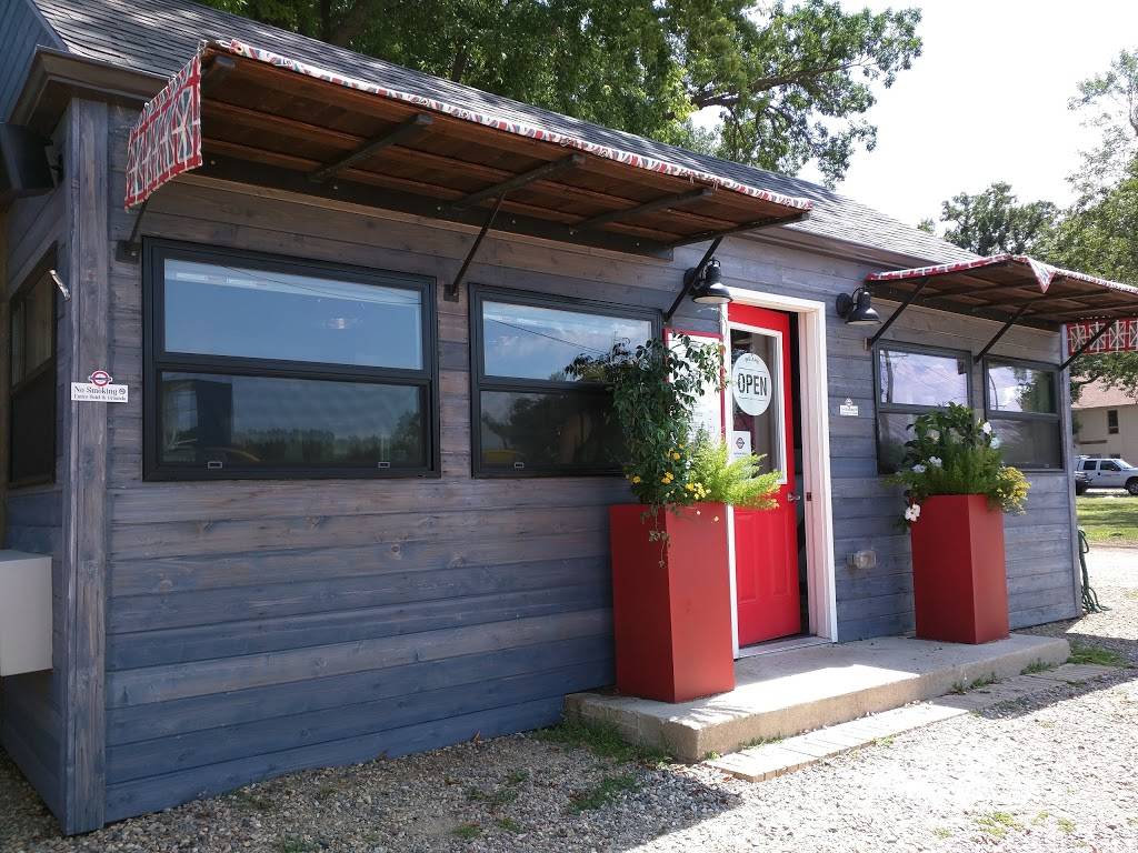 Smack Shack | restaurant | 1302 US-71, Okoboji, IA 51355, USA | 7123328245 OR +1 712-332-8245