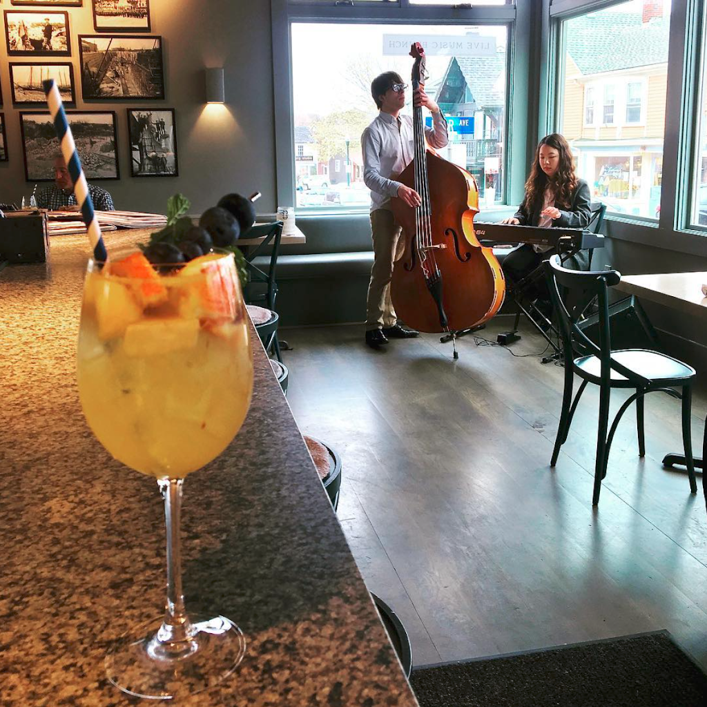 Feather & Wedge | restaurant | 5 Main St, Rockport, MA 01966, USA | 9789995917 OR +1 978-999-5917