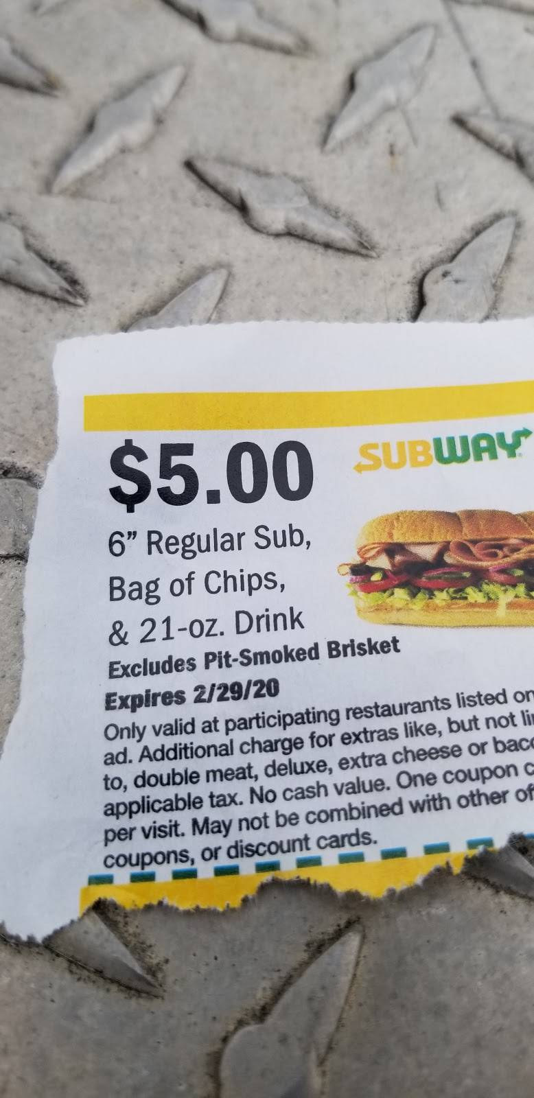 Subway | meal takeaway | 6025 Jefferson Hwy, Harahan, LA 70123, USA | 5047343003 OR +1 504-734-3003