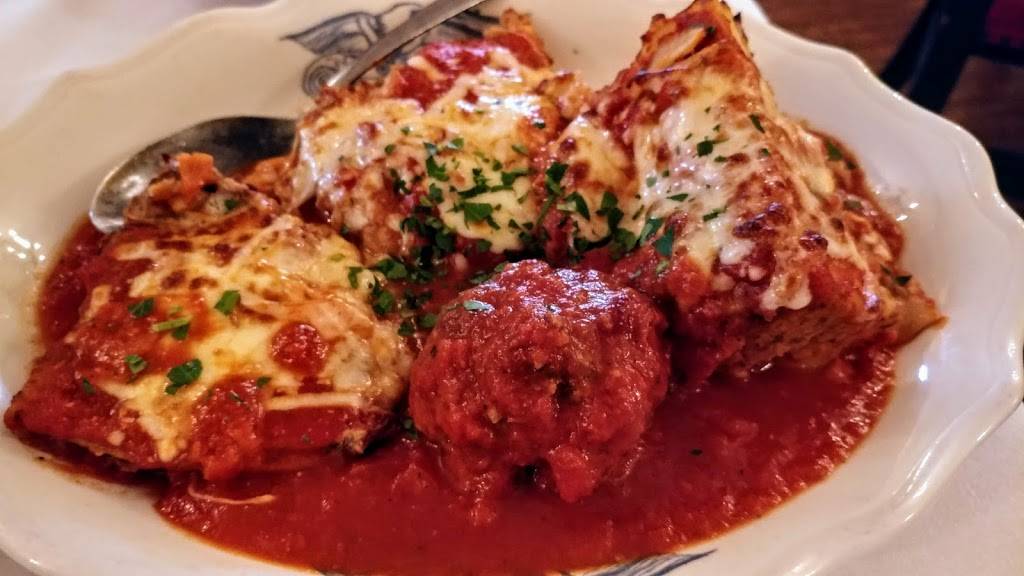 Marias restaurant | restaurant | 1335 Congress St, Portland, ME 04102, USA | 2077729232 OR +1 207-772-9232