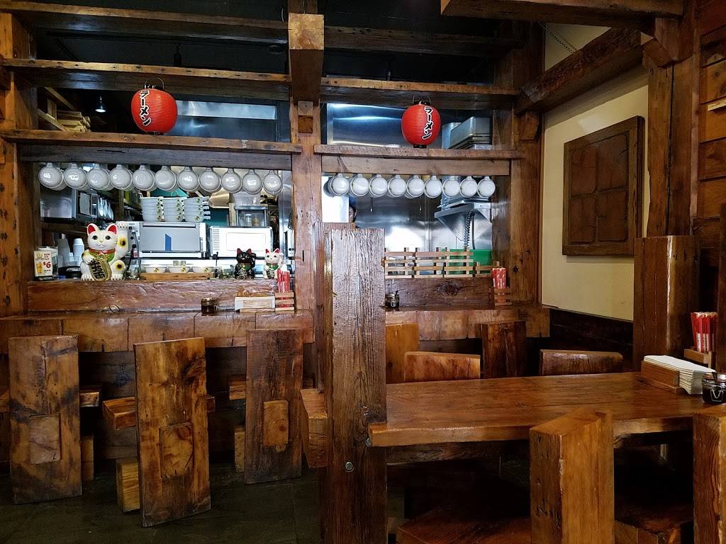 Friends Ramen | restaurant | 808 N State St, Chicago, IL 60610, USA | 3126431209 OR +1 312-643-1209