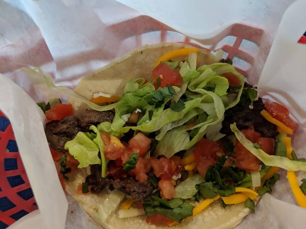 Fuzzys Taco Shop | restaurant | 8221 Southside Blvd Suite 1, Jacksonville, FL 32256, USA | 9043743402 OR +1 904-374-3402