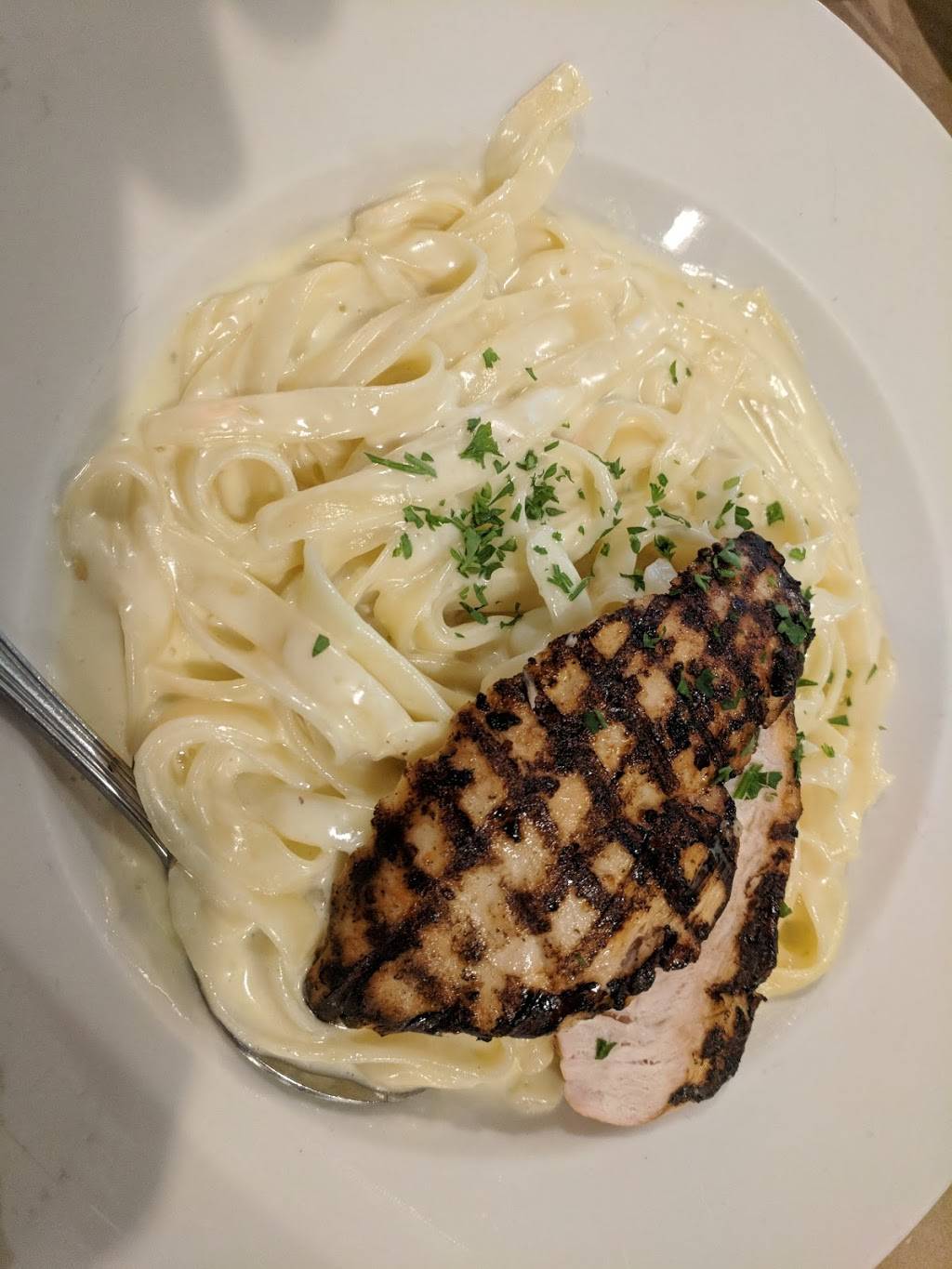 Amici Ristorante | restaurant | 2516 Elmwood Ave, Kenmore, NY 14217, USA | 7168740143 OR +1 716-874-0143