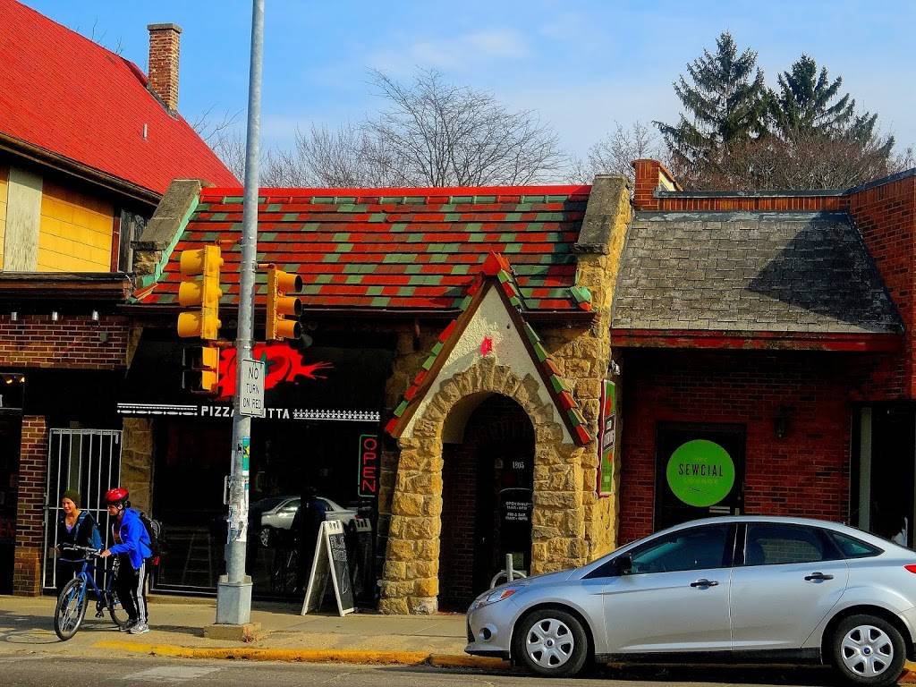 Pizza Brutta | restaurant | 1805 Monroe St, Madison, WI 53711, USA | 6082572120 OR +1 608-257-2120