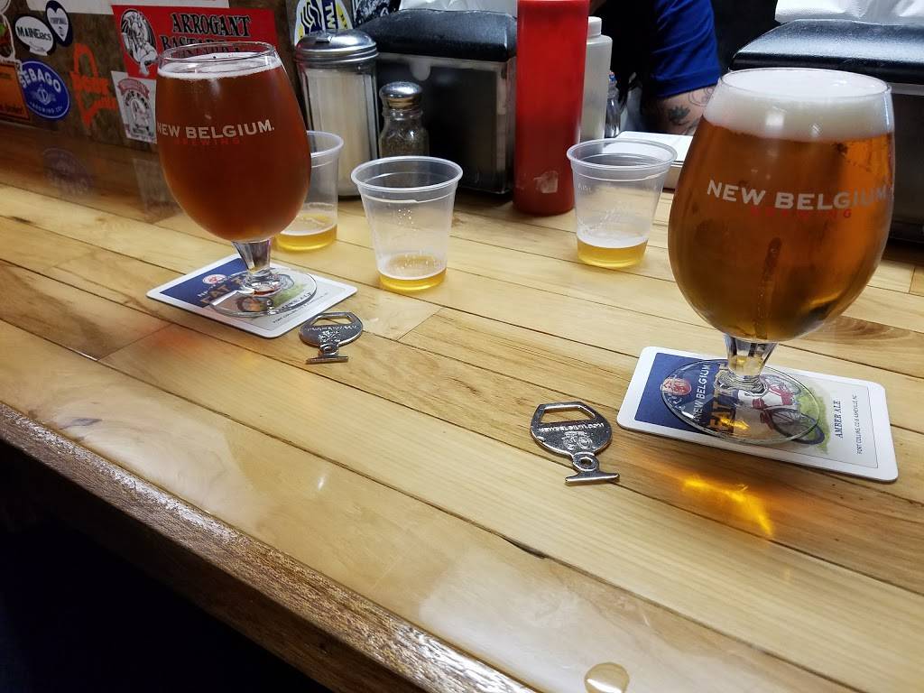 TJs Pizzeria | restaurant | 963 US-202, North Monmouth, ME 04265, USA | 2079333400 OR +1 207-933-3400