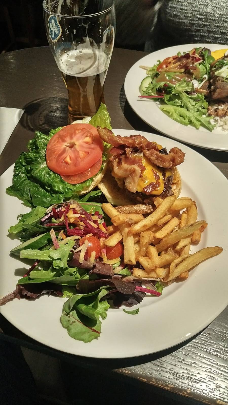 Sing Hing Restaurant | restaurant | 4456 Limebank Rd, Gloucester, ON K1X 1E8, Canada | 6136560108 OR +1 613-656-0108