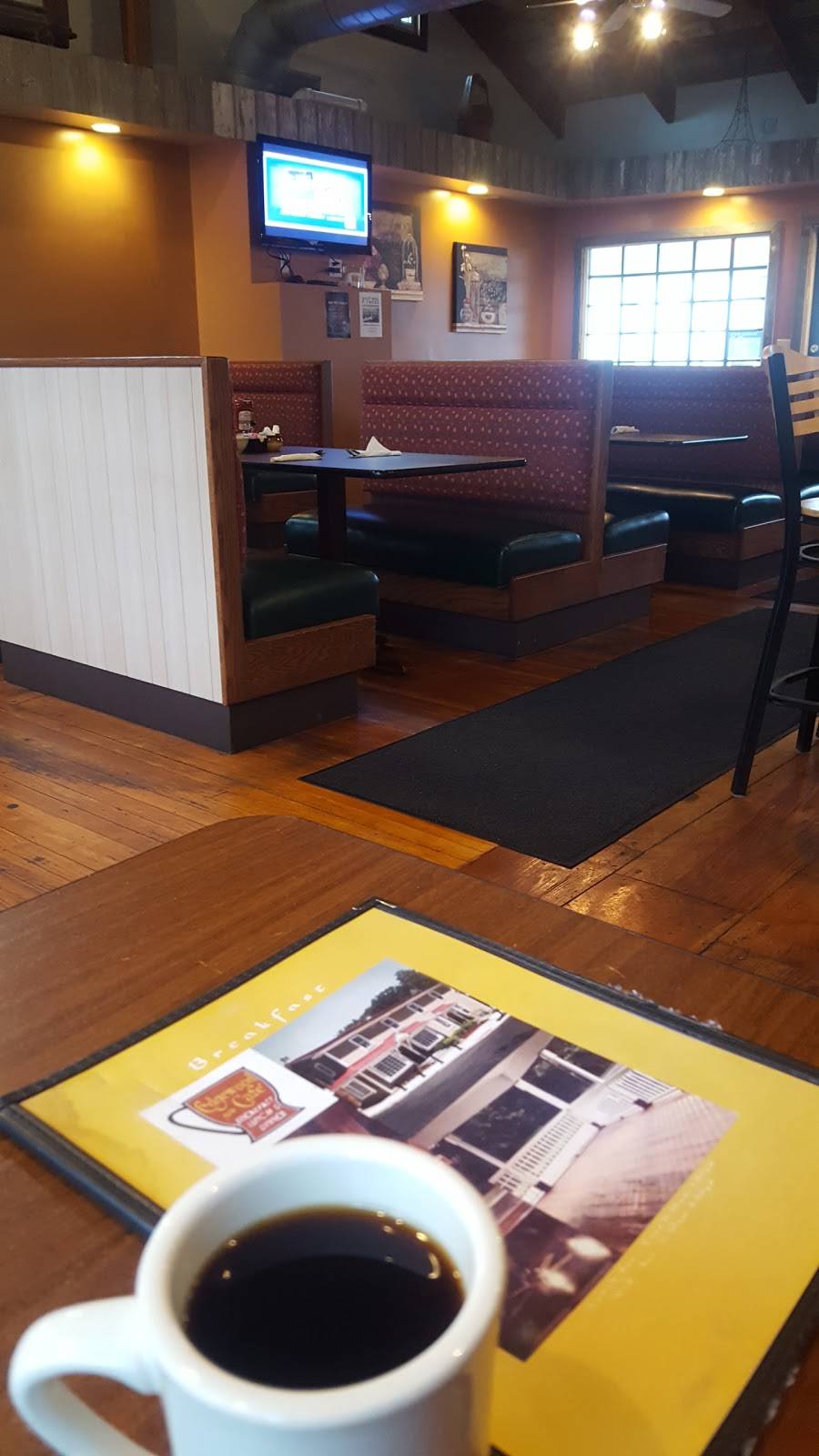 Edgewood Cafe | cafe | 1730 Yardley Langhorne Rd, Yardley, PA 19067, USA | 2153210500 OR +1 215-321-0500