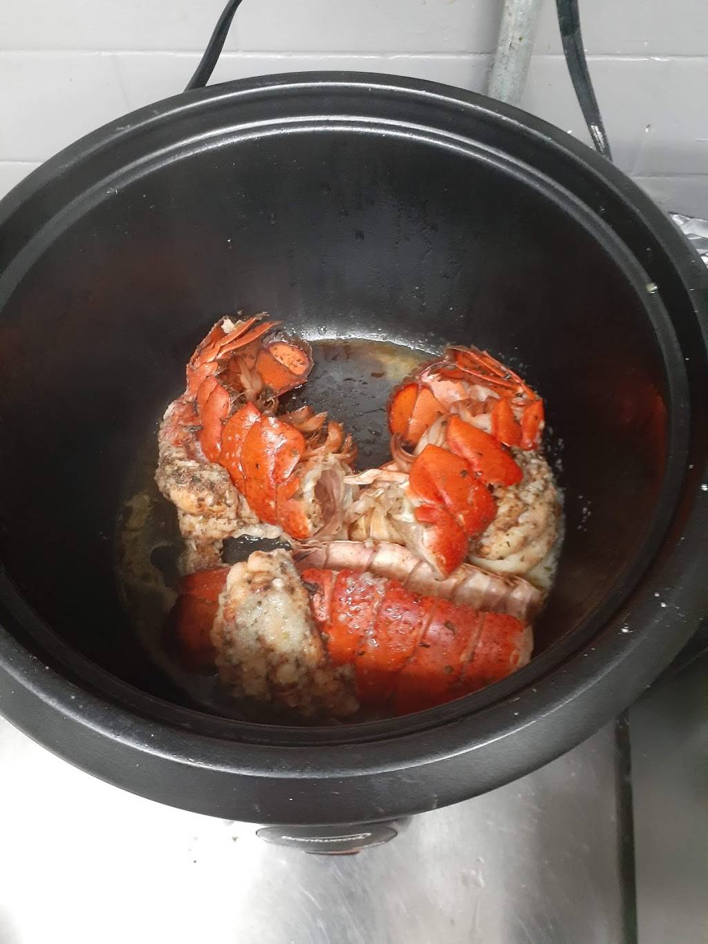 The spot | restaurant | 322 E 126th St, New York, NY 10035, USA | 9174091462 OR +1 917-409-1462