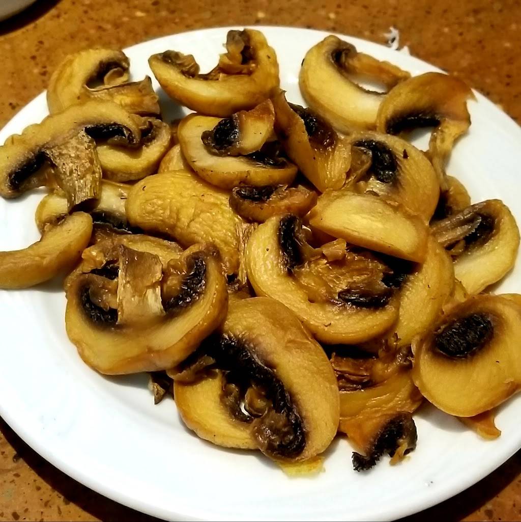 Whitestone Diner | meal takeaway | 149-21 14th Ave, Whitestone, NY 11357, USA | 7187466761 OR +1 718-746-6761