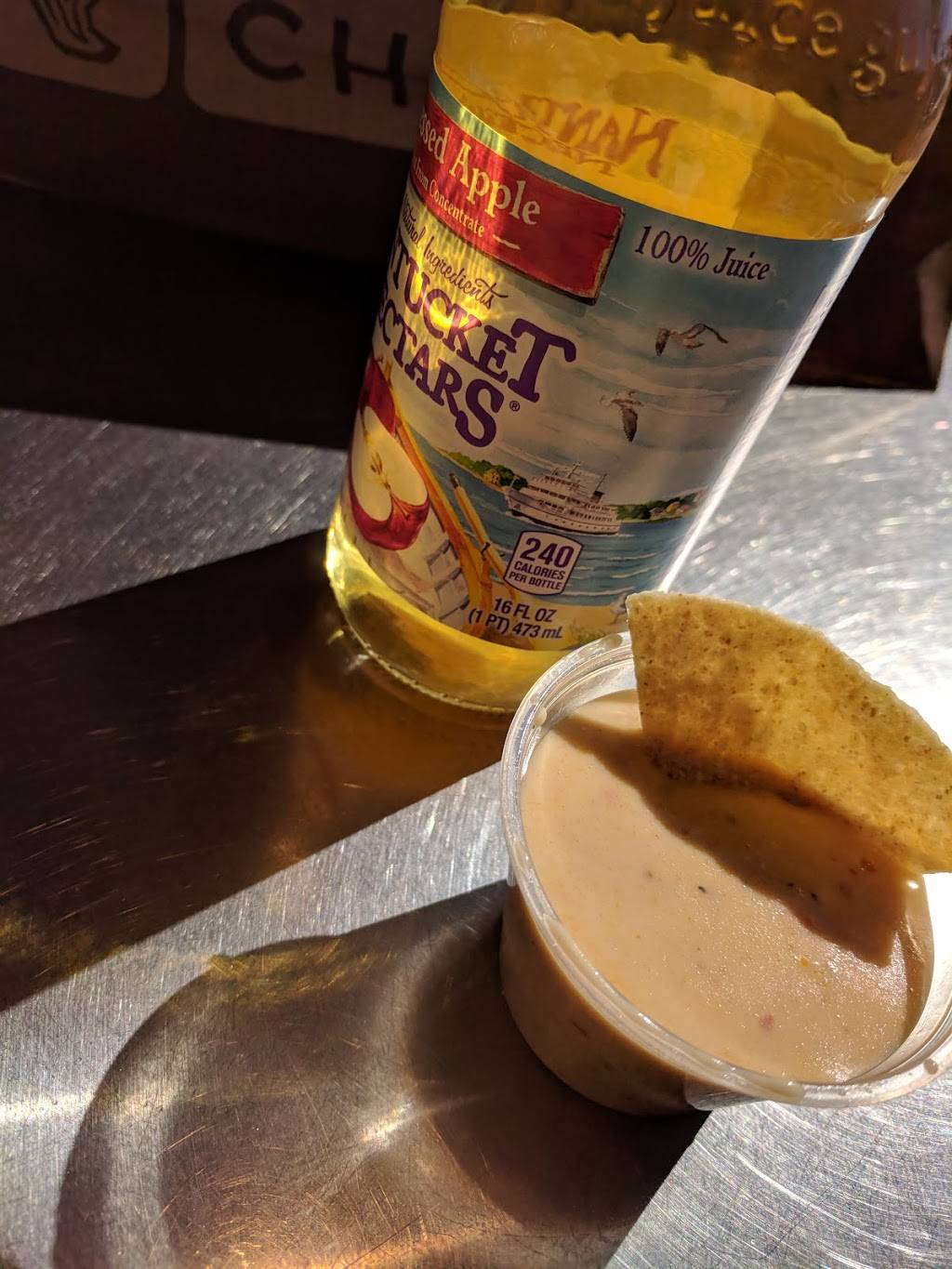 Chipotle Mexican Grill | restaurant | 825 W Market St, Akron, OH 44303, USA | 3303740204 OR +1 330-374-0204