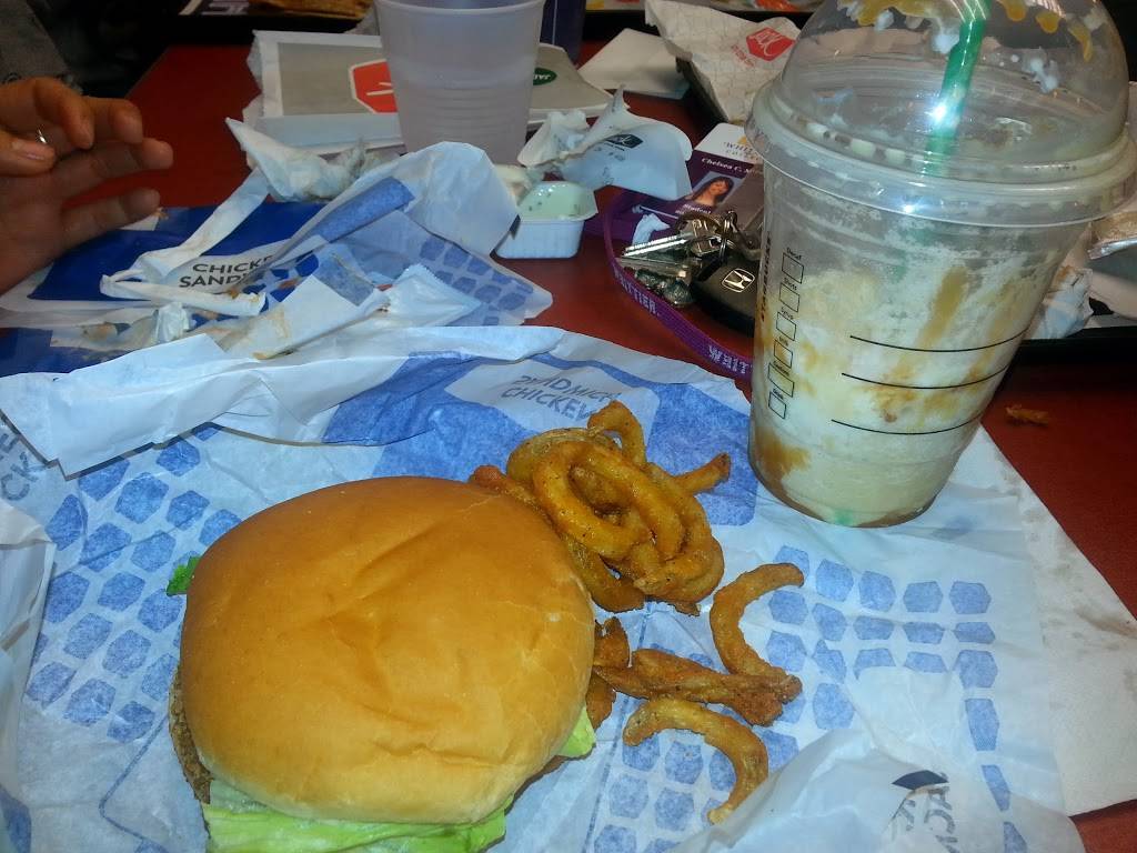 Jack in the Box | restaurant | 14437 Telegraph Rd, Whittier, CA 90604, USA | 5622040614 OR +1 562-204-0614