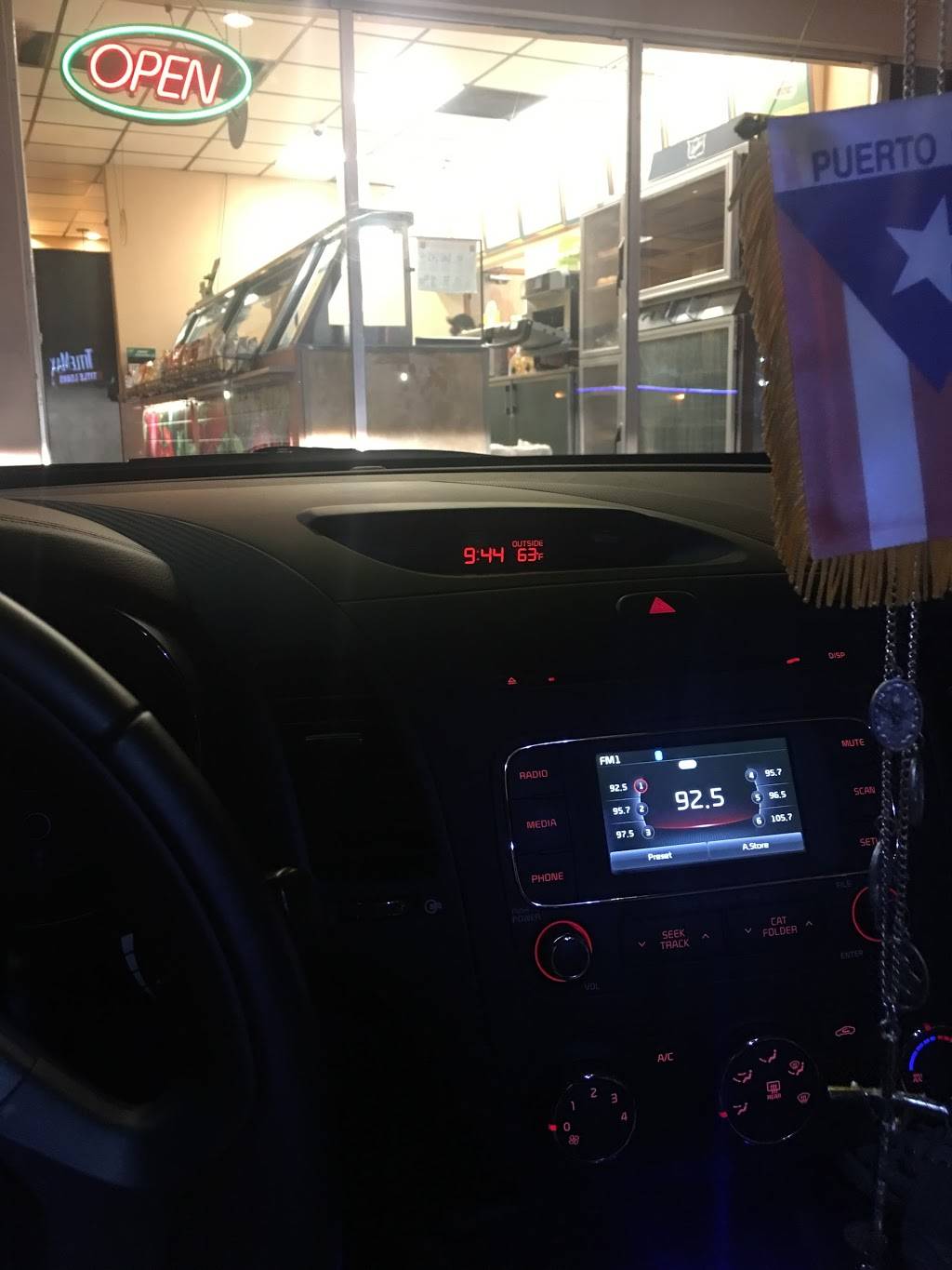 Subway | restaurant | 7020 Monroe Blvd, Houston, TX 77061, USA | 7136448939 OR +1 713-644-8939