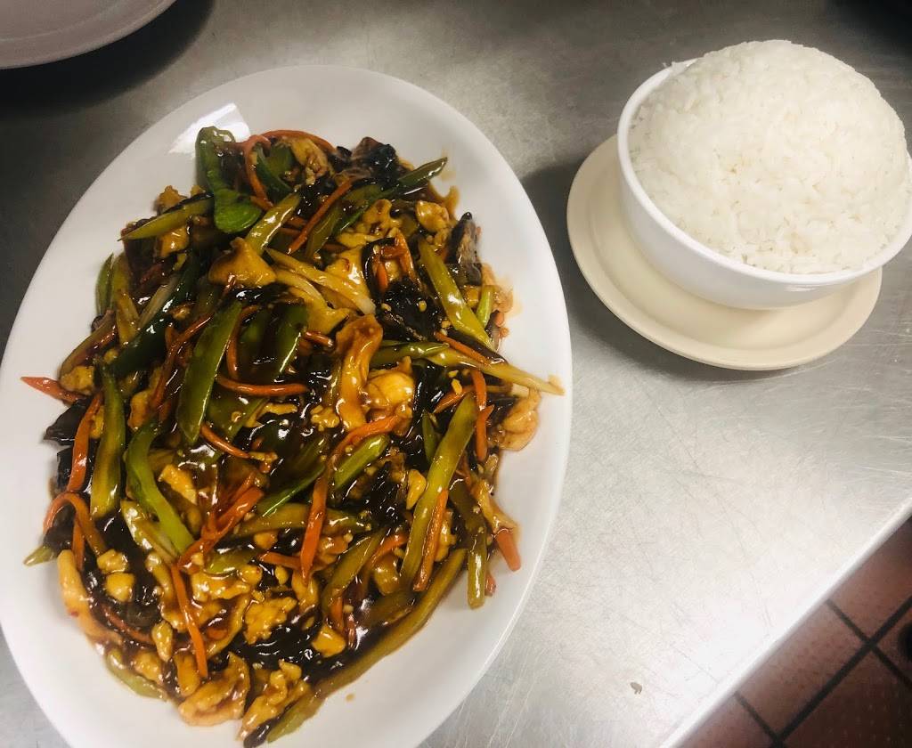 Red Wok | restaurant | 7040 N Mesa St Suite U, El Paso, TX 79912, USA | 9157020082 OR +1 915-702-0082