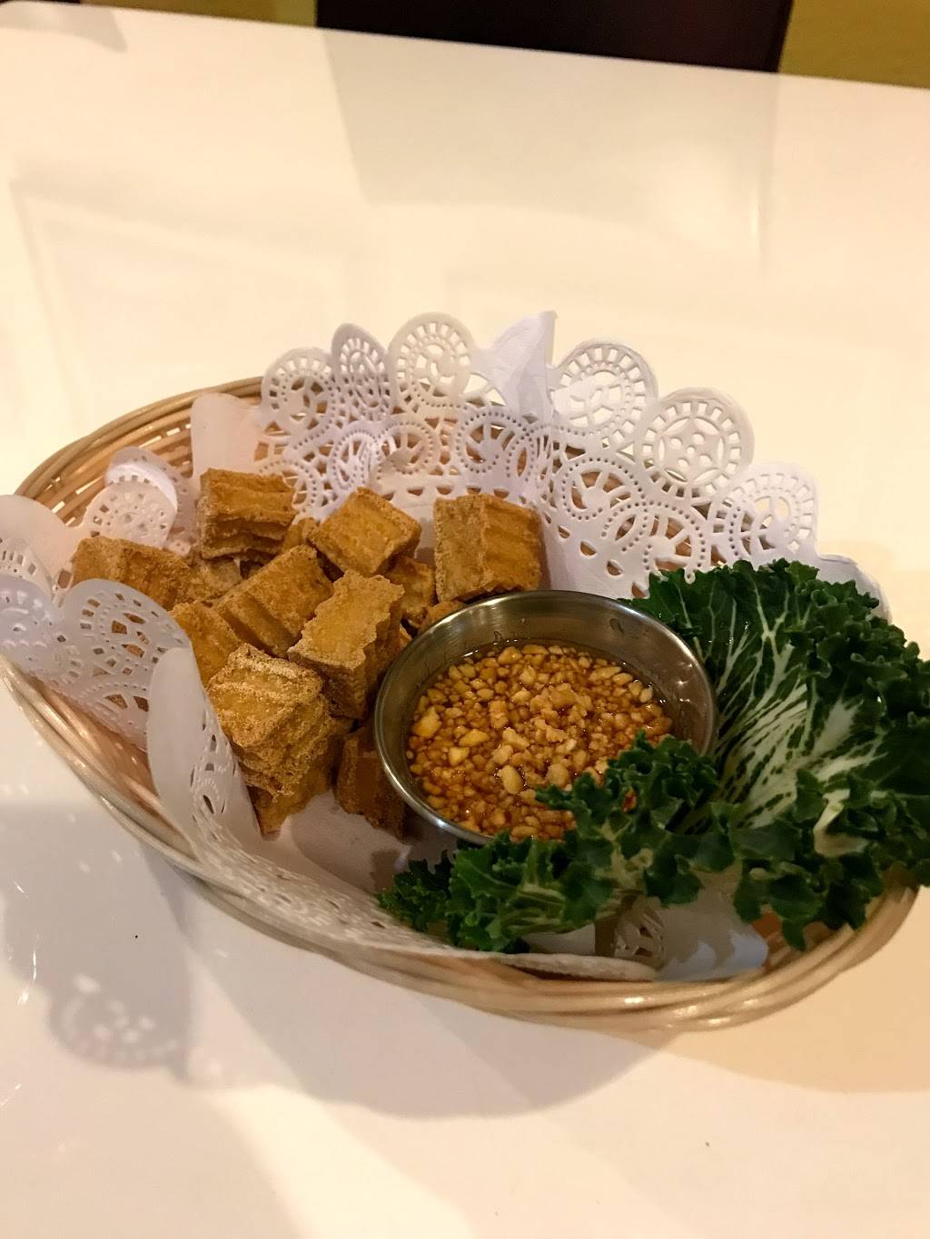 Chaba Thai Restaurant | restaurant | 199 New Rd suite 72, Linwood, NJ 08221, USA | 6099270025 OR +1 609-927-0025