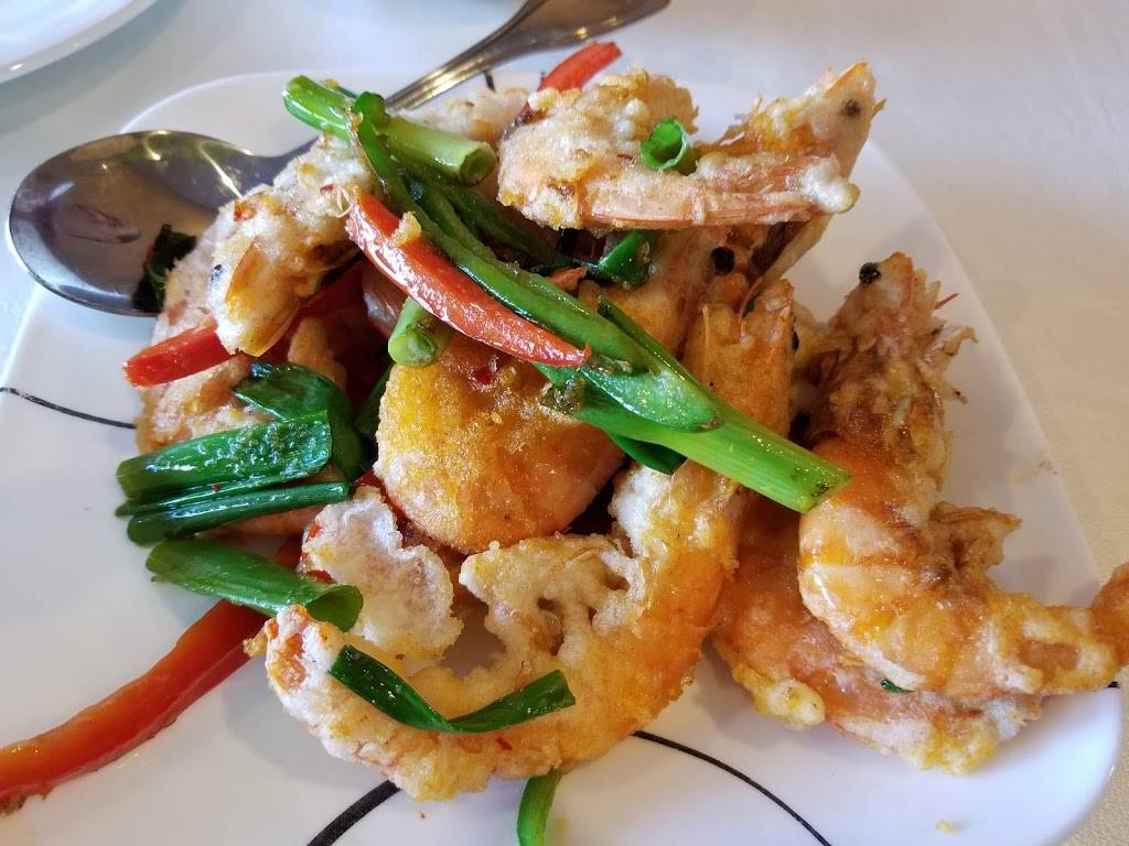 China Palace Restaurant | restaurant | 213 N Washington St, Green Bay, WI 54301, USA | 9204330688 OR +1 920-433-0688