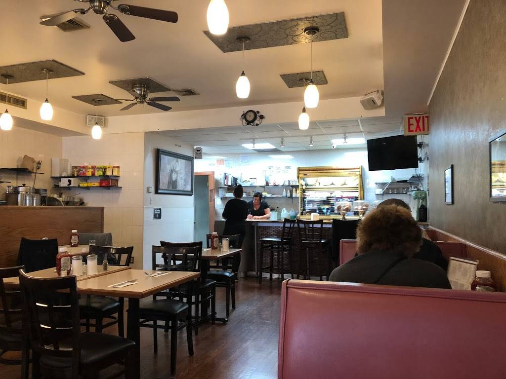 Bath Beach Diner | restaurant | 2028 Bath Ave, Brooklyn, NY 11214, USA | 7182660600 OR +1 718-266-0600