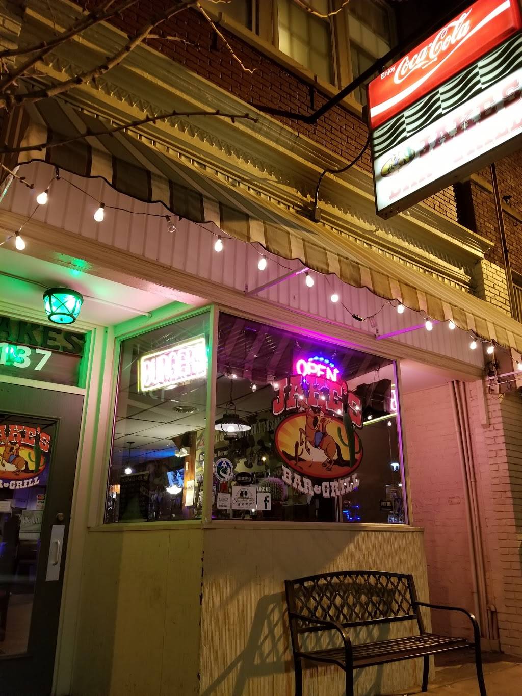 Jakes Bar & Grill | restaurant | 137 N Wayne Ave, Waynesboro, VA 22980, USA | 5404512252 OR +1 540-451-2252