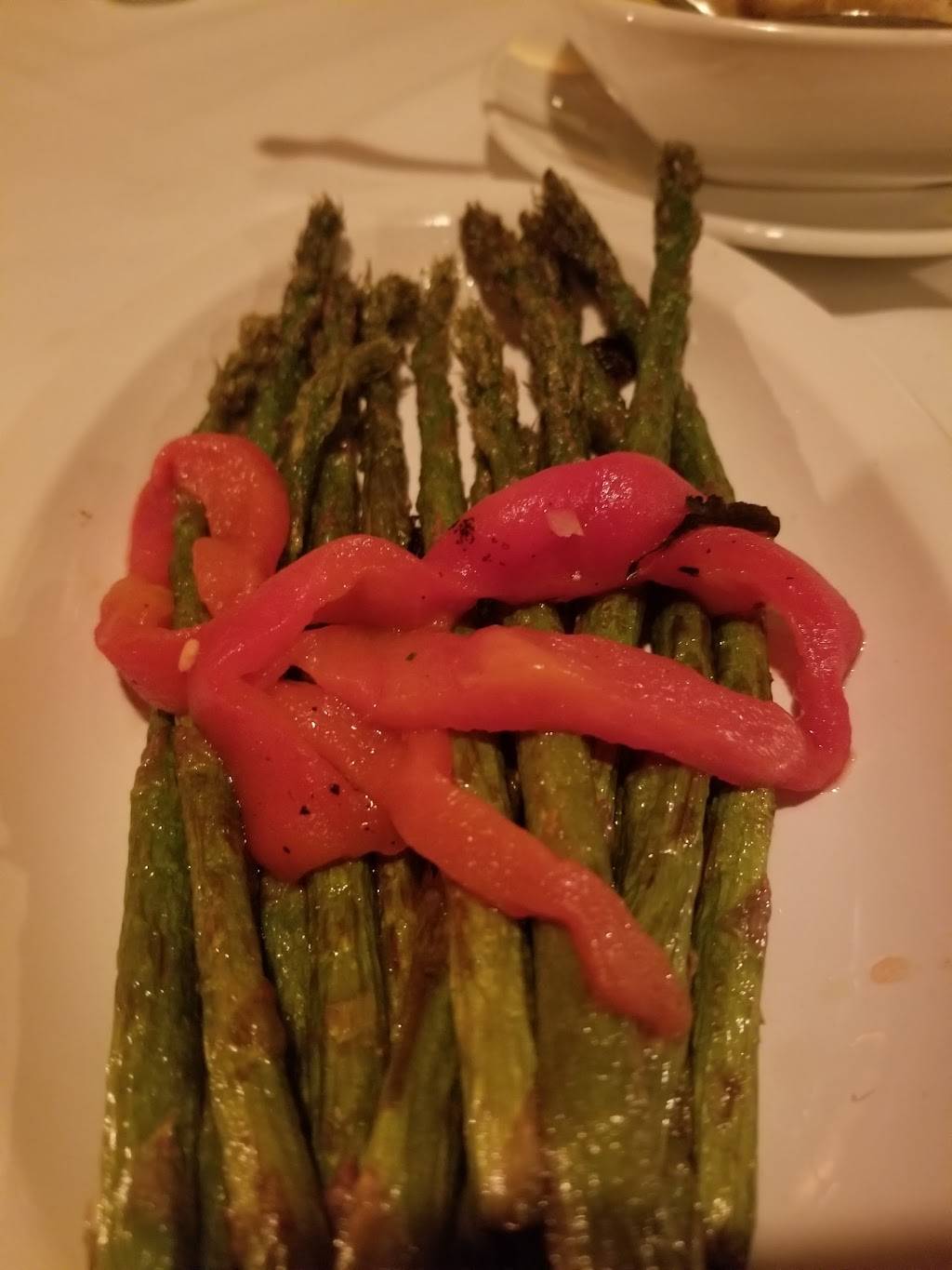 Flemings Prime Steakhouse & Wine Bar | restaurant | 28869 Chagrin Blvd, Woodmere, OH 44122, USA | 2168969000 OR +1 216-896-9000