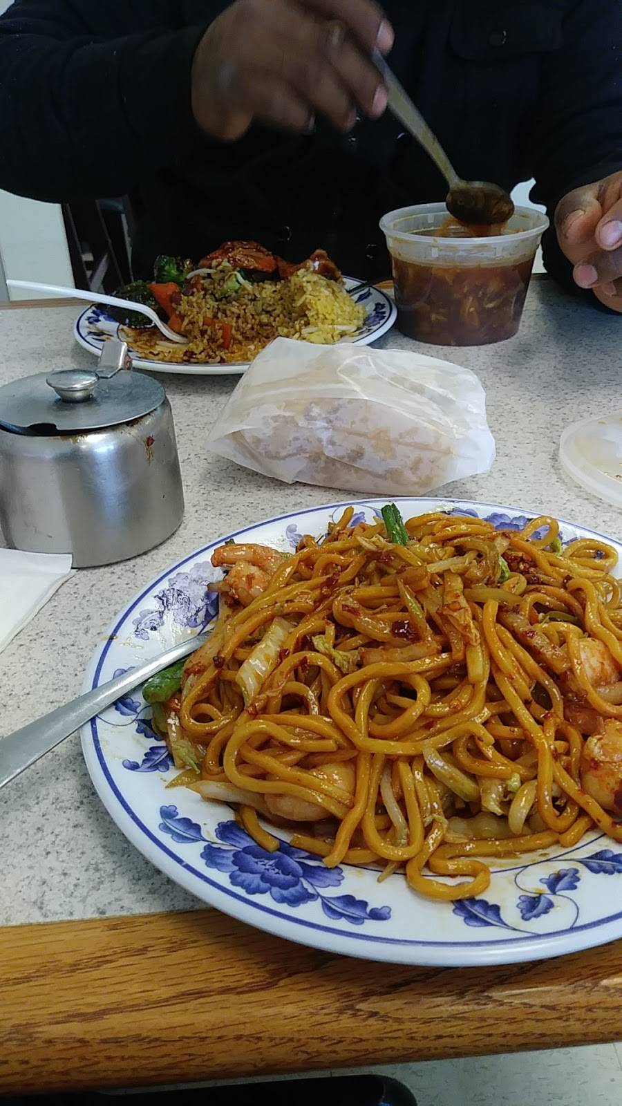 Tops China | restaurant | 14213 Midlothian Turnpike, Midlothian, VA 23113, USA | 8043796181 OR +1 804-379-6181