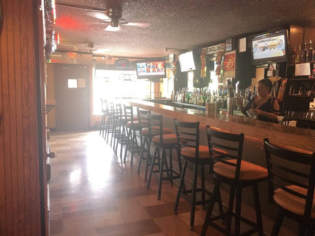 Lindas Driftwood Bar & Grill | restaurant | 344 S Wood Ave, Linden, NJ 07036, USA | 9084741964 OR +1 908-474-1964