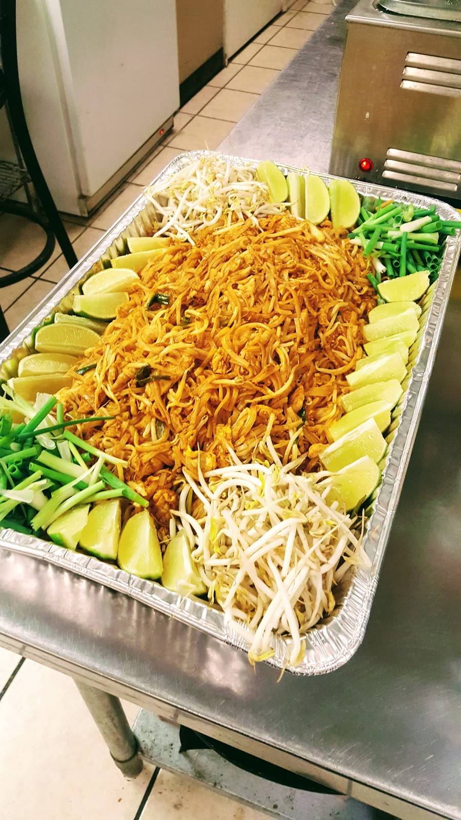Thai King | restaurant | 34869 Mound Rd, Sterling Heights, MI 48310, USA | 5867950077 OR +1 586-795-0077