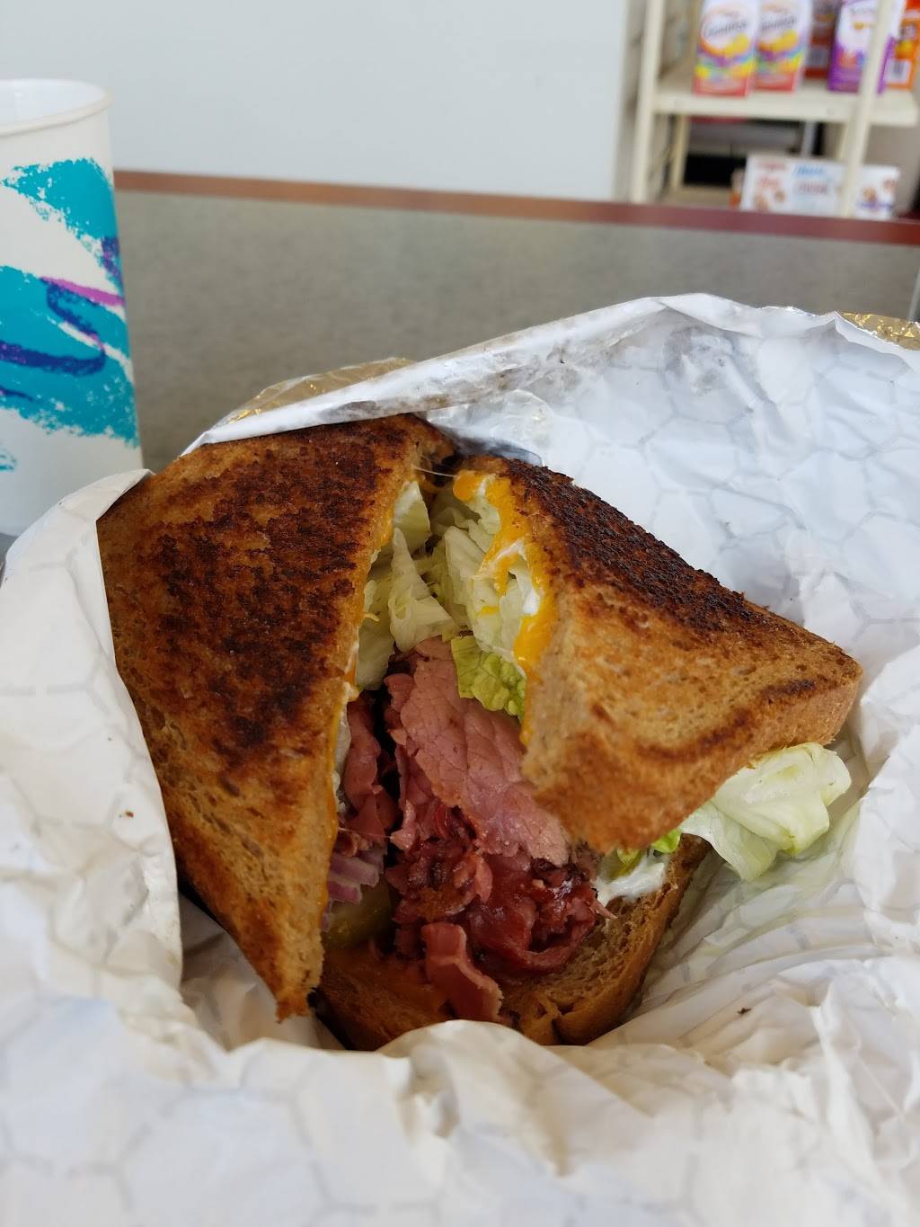 Peninsula Creamery - Dairy Store & Grill | restaurant | 900 High St, Palo Alto, CA 94301, USA | 6503233175 OR +1 650-323-3175