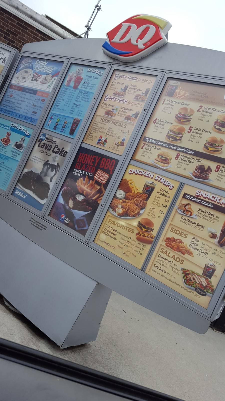 Dairy Queen | restaurant | 1003 N Springfield St, Virden, IL 62690, USA | 2179654287 OR +1 217-965-4287