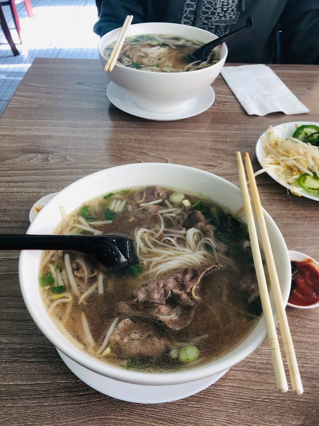 Phở Van | restaurant | 2019 S Hacienda Blvd, Hacienda Heights, CA 91745, USA | 9093150441 OR +1 909-315-0441