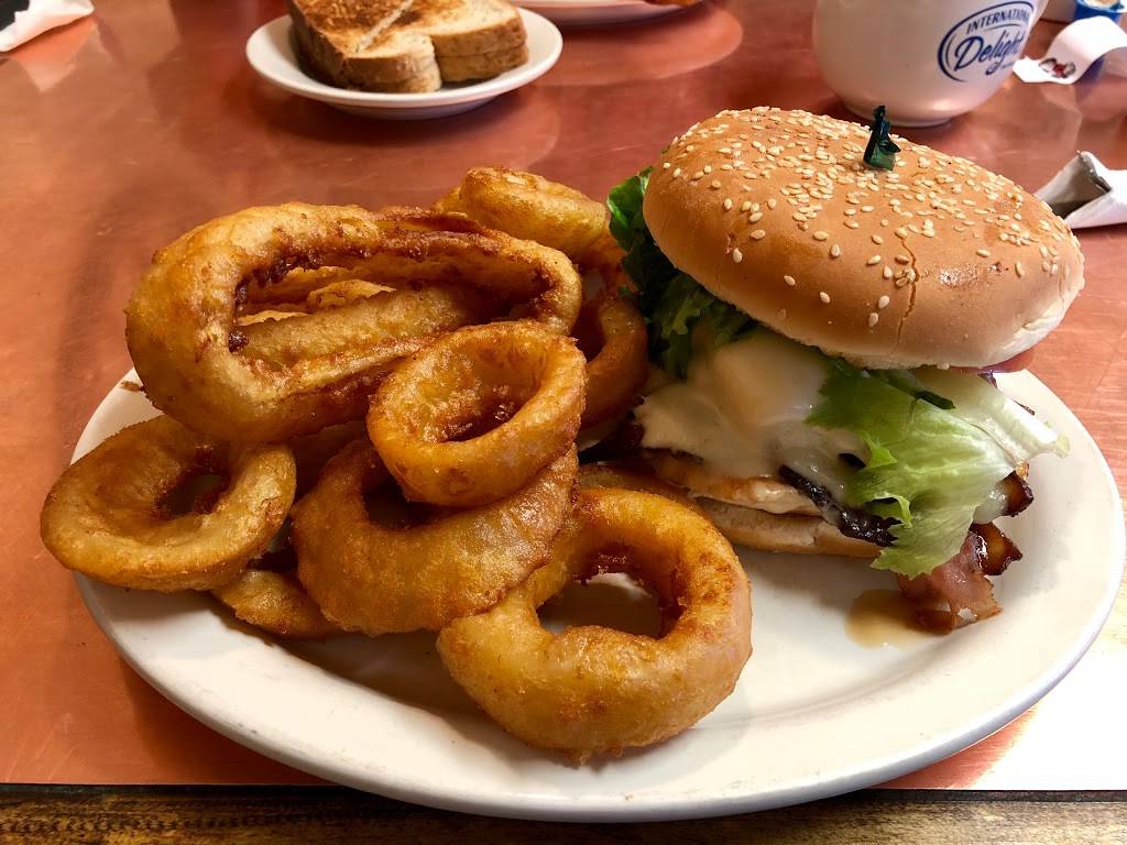 Pennys Cafe | restaurant | 7760 S, UT-36, Stockton, UT 84071, USA | 4358435111 OR +1 435-843-5111