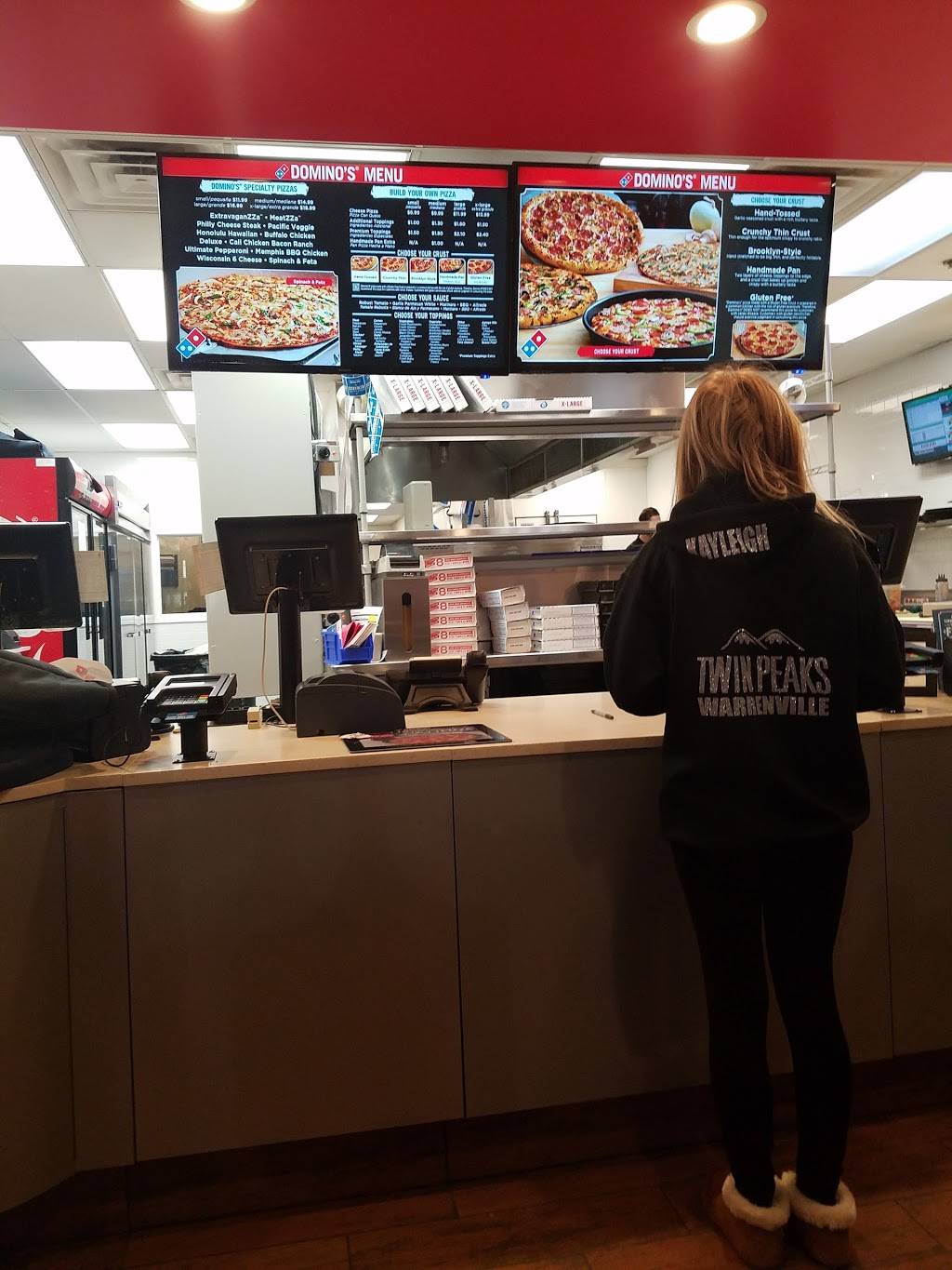 Dominos Pizza | meal delivery | 2035 S Washington St, Naperville, IL 60565, USA | 6304169900 OR +1 630-416-9900