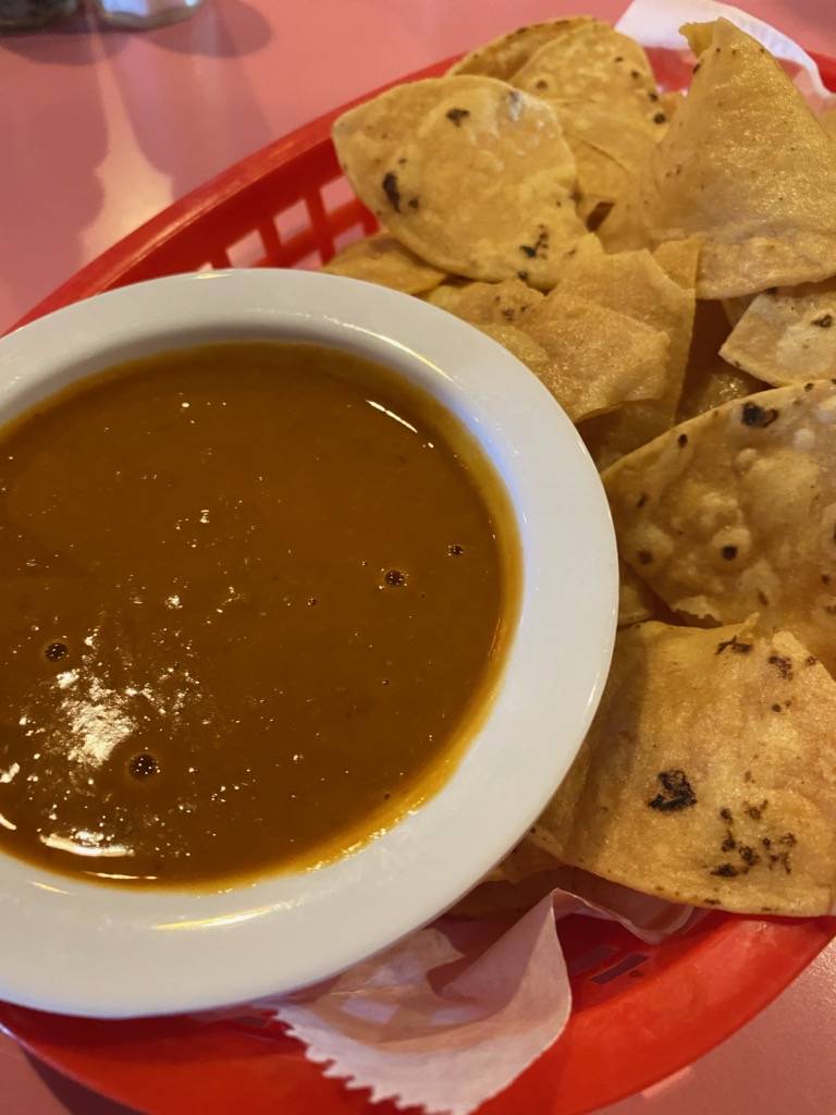 Estilo Jalisco Mexican Restaurant | restaurant | 1837 Vinton St, Omaha, NE 68108, USA | 4022980351 OR +1 402-298-0351