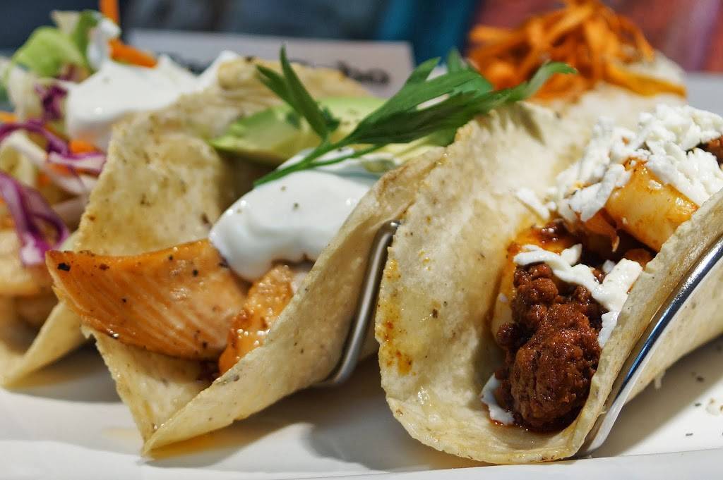 Zacatecas Mexican Grill & Tequila Lounge | restaurant | 145 W Wisconsin Ave, Neenah, WI 54956, USA | 9207227116 OR +1 920-722-7116