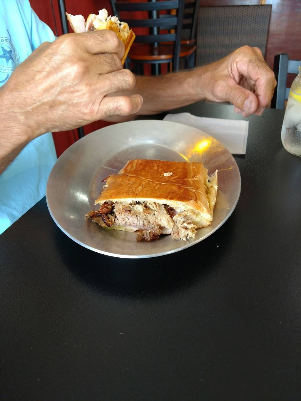 BONGOS | restaurant | 3416 FL-17 N, Sebring, FL 33870, USA | 8635855709 OR +1 863-585-5709