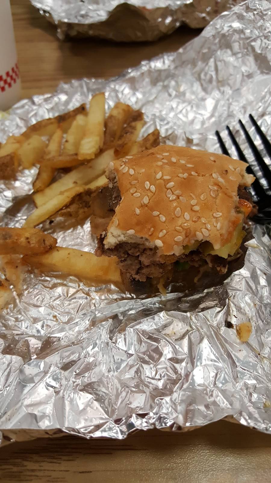 Five Guys | meal takeaway | 403 W Imperial Hwy, Brea, CA 92821, USA | 7142558355 OR +1 714-255-8355