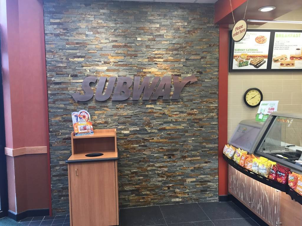 Subway Restaurants | restaurant | 3160-3174 Mt Pleasant St NW, Washington, DC 20010, USA | 2028422273 OR +1 202-842-2273