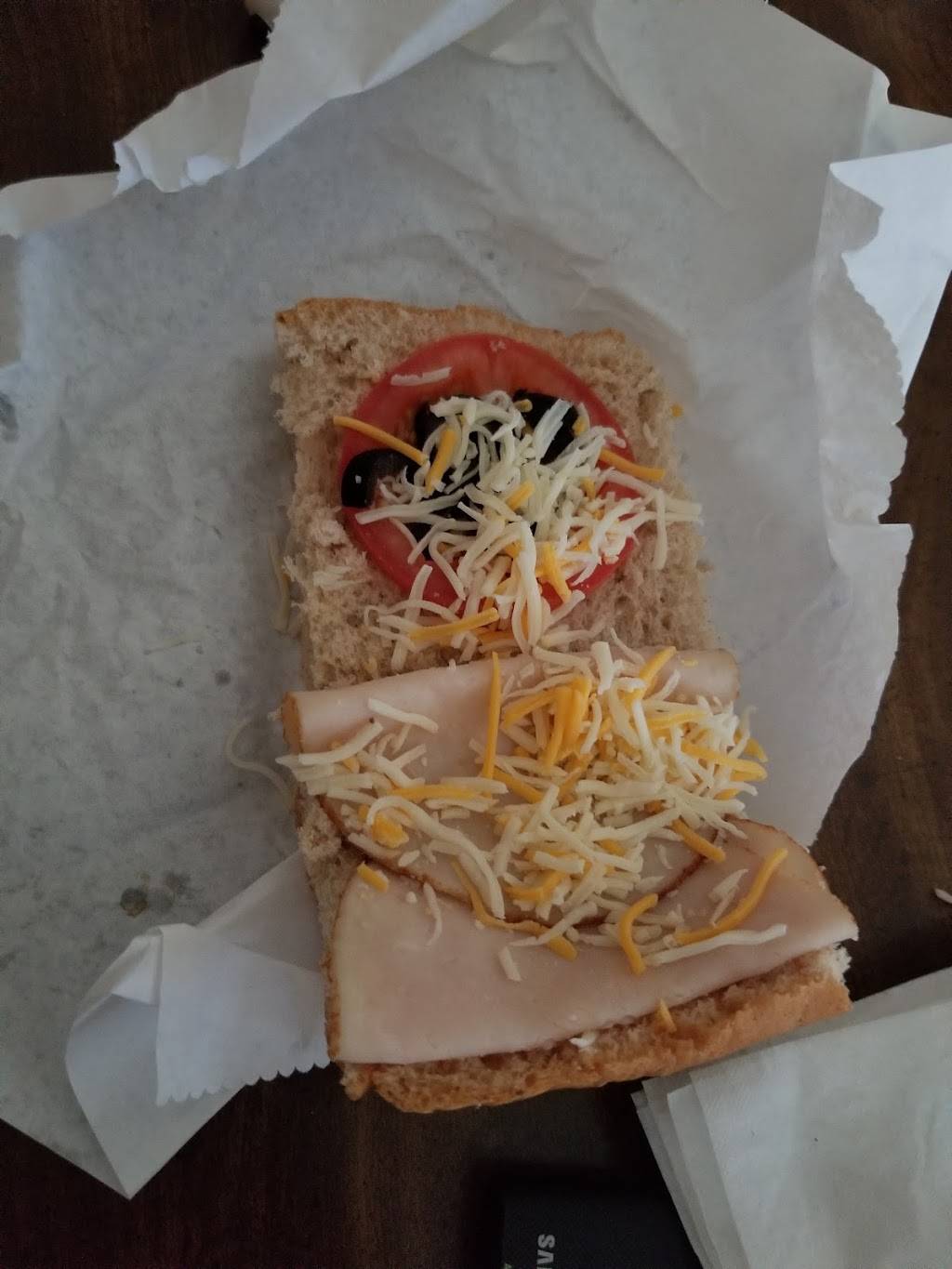 Subway Restaurants | restaurant | 11615 West Ave, San Antonio, TX 78213, USA | 2103490442 OR +1 210-349-0442