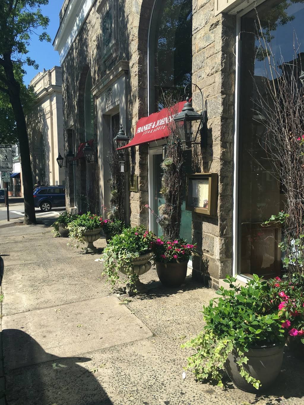 Frankie & Johnnies Steakhouse Rye | restaurant | 77 Purchase St, Rye, NY 10580, USA | 9149253900 OR +1 914-925-3900