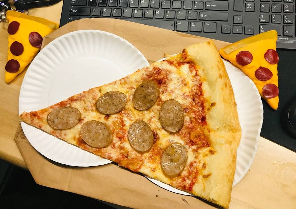 Benny Delucas | meal delivery | 913 W Main St, Charlottesville, VA 22903, USA | 4342454007 OR +1 434-245-4007