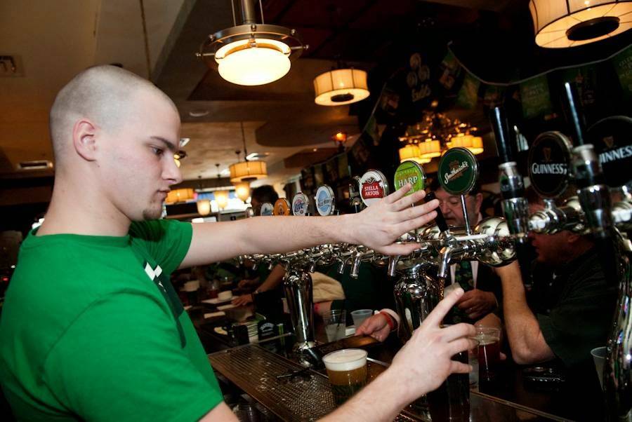 Fado Irish Pub | restaurant | One Park Pl #7, Annapolis, MD 21401, USA | 4106260069 OR +1 410-626-0069